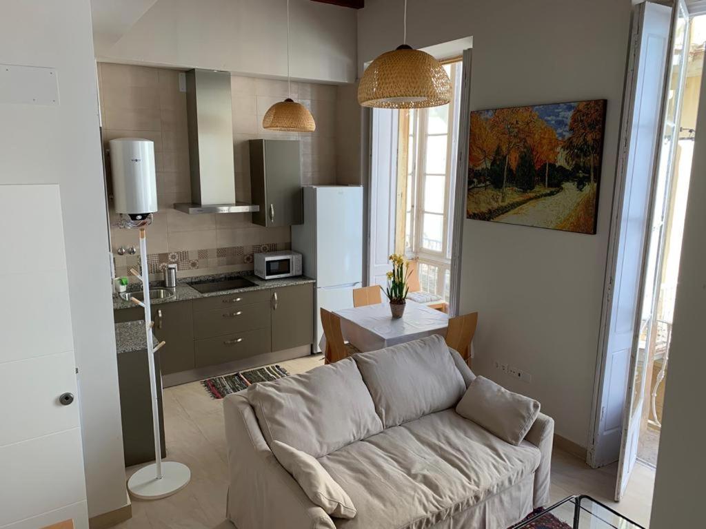 Apartamentos Valverde Cadiz 1 - A Luaran gambar