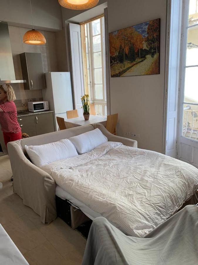 Apartamentos Valverde Cadiz 1 - A Luaran gambar