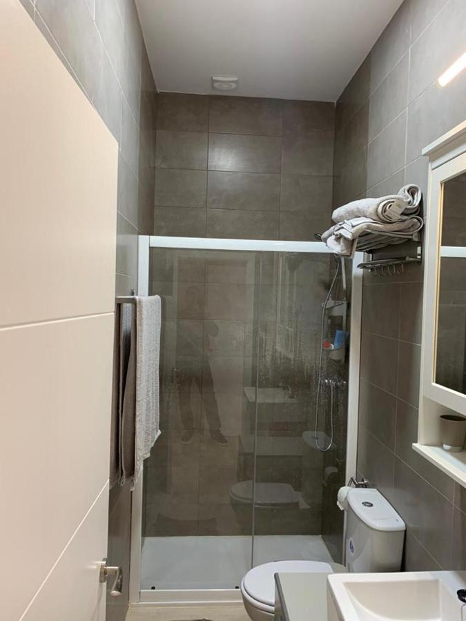 Apartamentos Valverde Cadiz 1 - A Luaran gambar