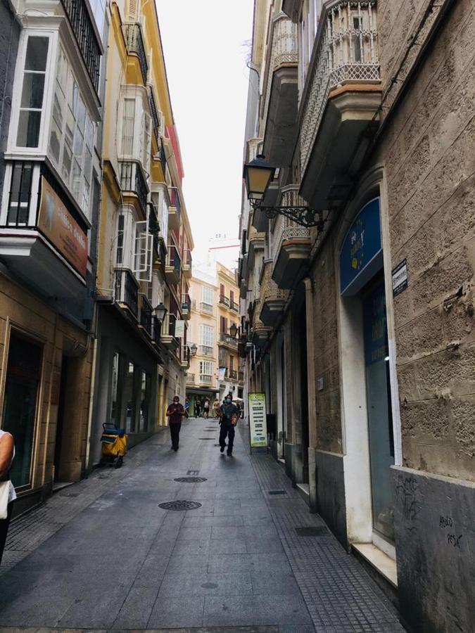 Apartamentos Valverde Cadiz 1 - A Luaran gambar