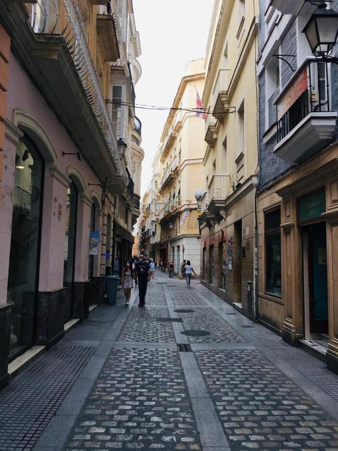 Apartamentos Valverde Cadiz 1 - A Luaran gambar