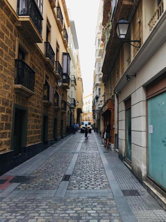 Apartamentos Valverde Cadiz 1 - A Luaran gambar