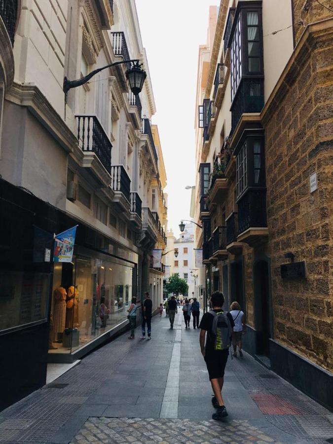 Apartamentos Valverde Cadiz 1 - A Luaran gambar