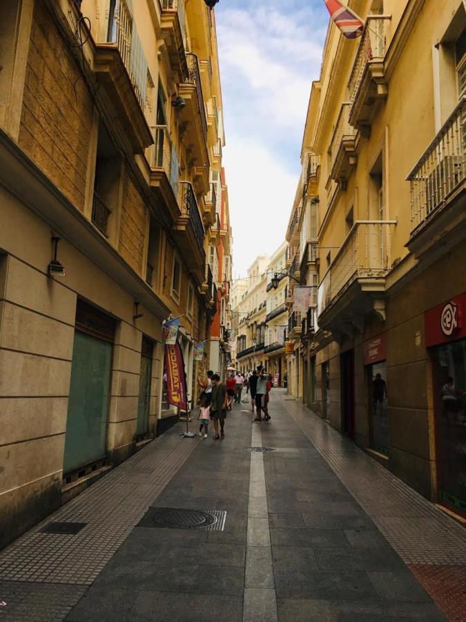 Apartamentos Valverde Cadiz 1 - A Luaran gambar